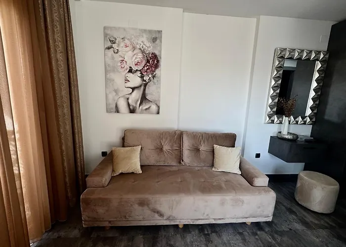 Golden Sunset 3 Njivice