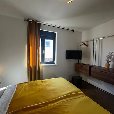 Golden Sunset 3 Apartment