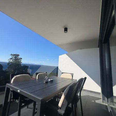 Apartment Golden Sunset 3