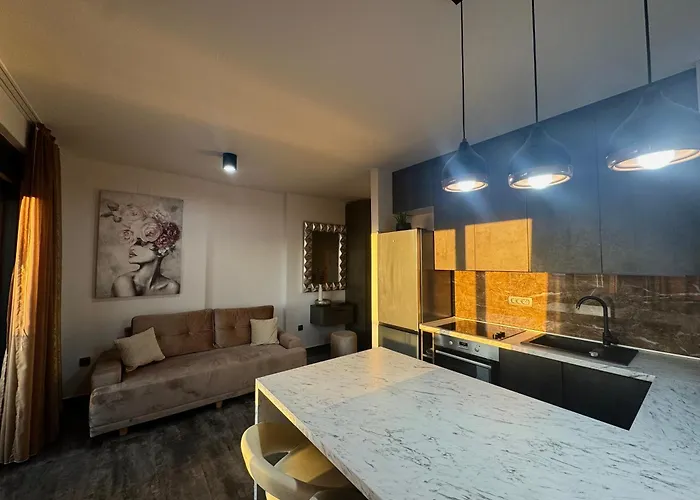 Golden Sunset 3 Apartment *