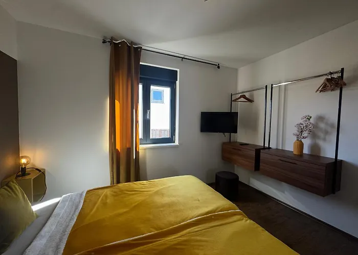 Golden Sunset 3 Apartment