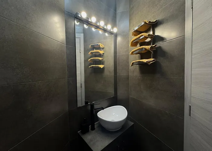 Golden Sunset 3 Apartment Njivice