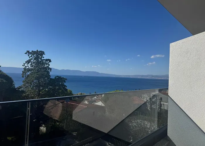 Golden Sunset 3 Njivice